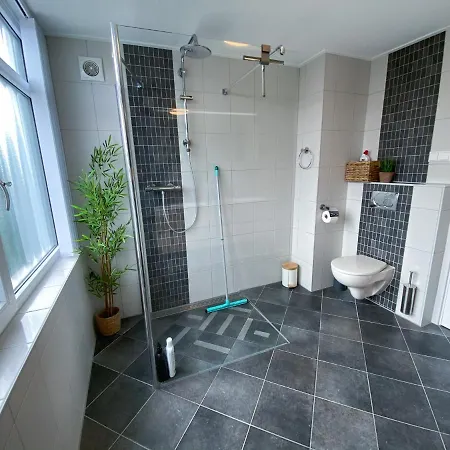 House Makai - Family House With Finnish Sauna, 2 Bathrooms And Only Minutes From The