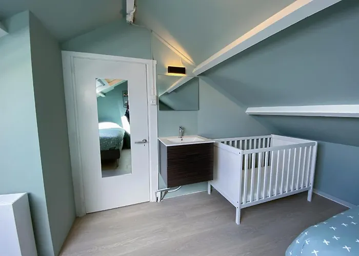 Villa House Makai - Family House With Finnish Sauna, 2 Bathrooms And Only Minutes From The